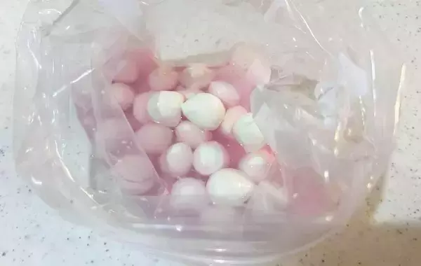 捨てたらもったいない！　ピンクの液体の使い道に「味つけいらず」「娘が大喜び」