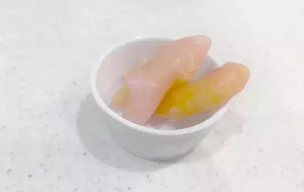 材料4つを混ぜ込むだけ！　おにぎりにもぴったりな『ピンクの混ぜご飯』に夫もハマる