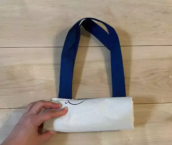 エコバッグに『持ち手』を巻きつけると？　完成形に「一番しっくりきた」「コレ求めてた」
