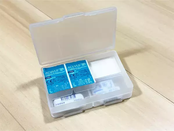 小物が細かく収納できる！　100円ショップで手に入れた『収納ケース』に「もっと早く出会いたかった」