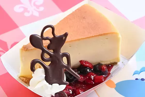 【実食レポ】650円から！ ディズニーで絶対に食べたい6月までの限定食べ歩きフード3選