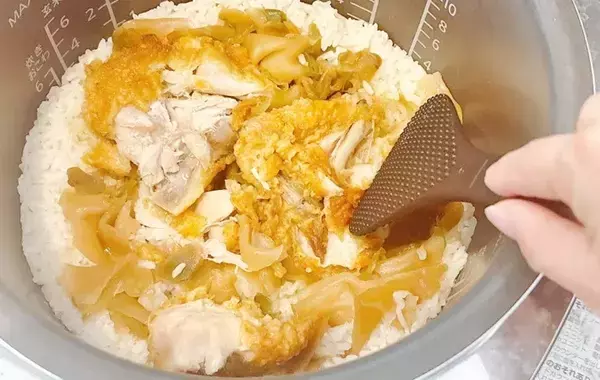カーネルサンダースもびっくり？　まさかの食材との炊き込みご飯に「ハマりそう」