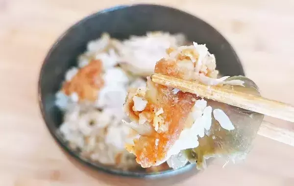 カーネルサンダースもびっくり？　まさかの食材との炊き込みご飯に「ハマりそう」