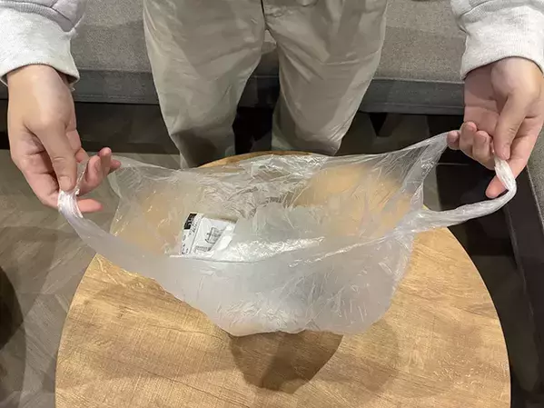 自衛隊が勧める『ビニール袋』の結び方　試したら5秒でしっかり固定できた！【検証】