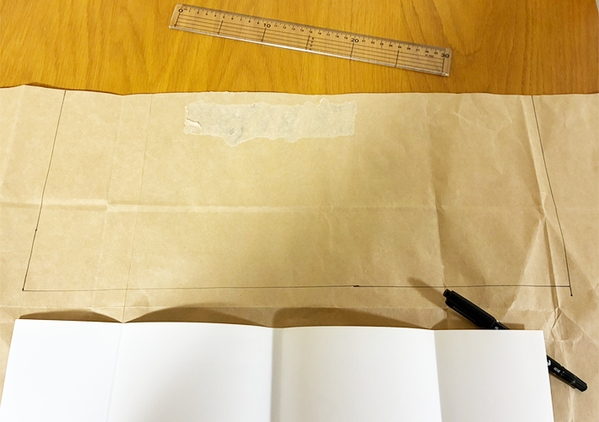 『スタバの紙袋』をおしゃれにリメイク！　7分で作れるかわいいグッズに「毎日持ち歩きたい！」