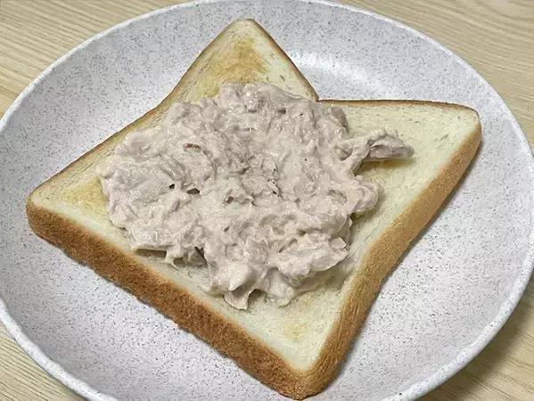 『凪のお暇』のトーストレシピを再現！　ドラマ未登場の幻の味に「初めての組み合わせ」「ハマりそう」