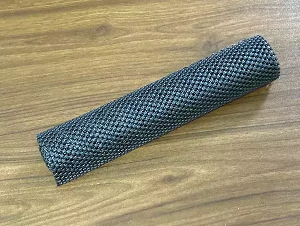 100均の『すべり止めシート』の意外な活用方法　暮らしの『イライラ』をなくすアイディア【4選】