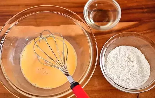 管理栄養士が考えた「玉子焼き器」の活用法　ホットケーキミックスを流すと？