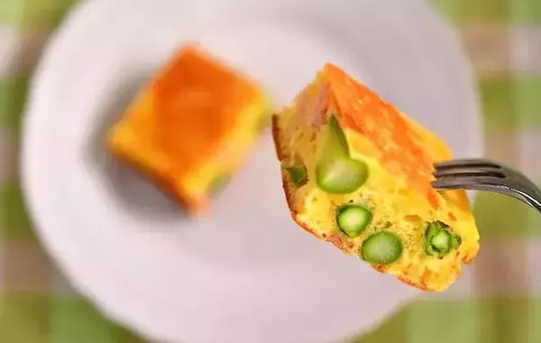 管理栄養士が考えた「玉子焼き器」の活用法　ホットケーキミックスを流すと？