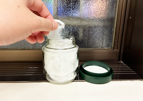 捨てたくなくなる『コーヒーの空き瓶』の活用法　中に入れたのが…「目からウロコ」