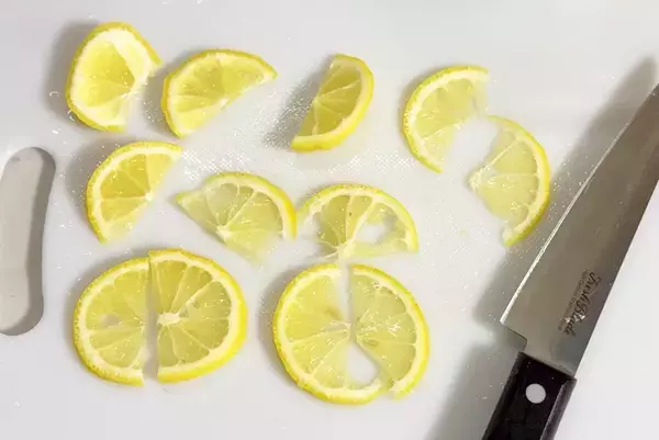 まだ浅漬けにしてる？　キャベツを一口大に切ったら…高級ドレッシングのような味わいに！