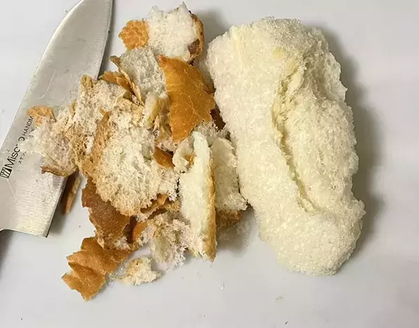 牛乳×コンソメでフランスパンを煮込むと？　疲れた時に食べたい『おいしくて優しい』一品の完成