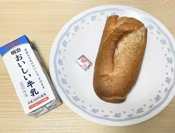牛乳×コンソメでフランスパンを煮込むと？　疲れた時に食べたい『おいしくて優しい』一品の完成