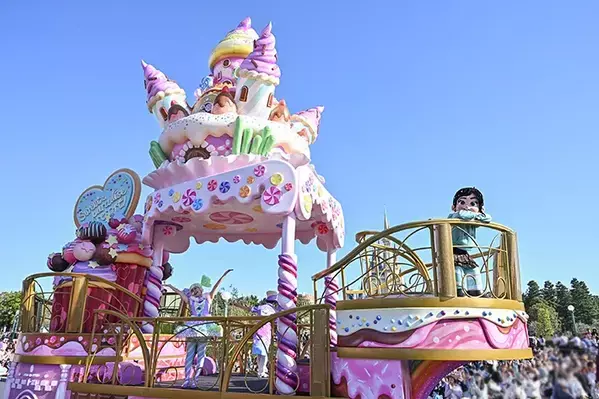 ディズニーで買った『1300円のチョコ缶』何に使える？　7通りの収納を試してみた