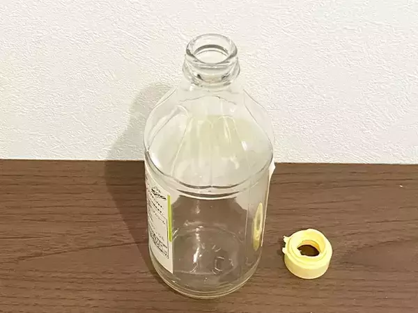 調味料ボトルのキャップが取れない…　弱い力でも開けられる方法が？