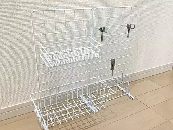片づけのプロが実践する！　ワイヤーネットでカンタン「100均収納アイデア」【3選】