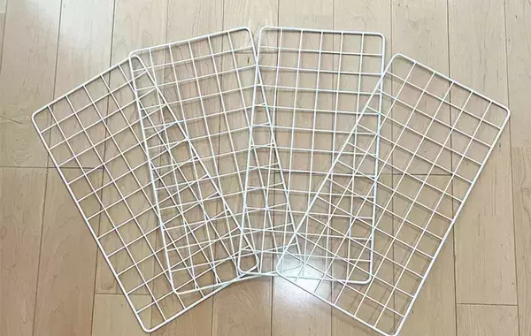 片づけのプロが実践する！　ワイヤーネットでカンタン「100均収納アイデア」【3選】