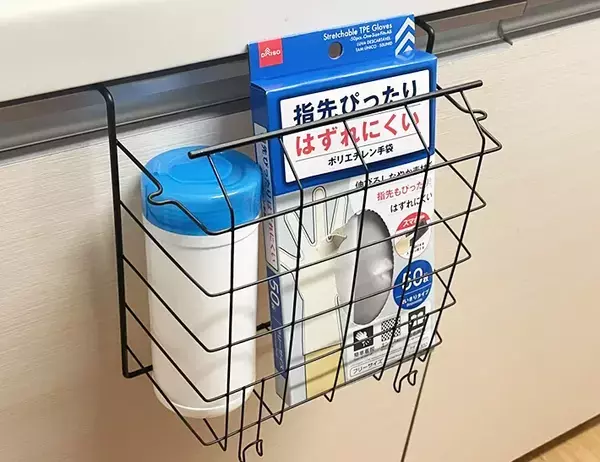 100均の吊り下げラックは『縦』で使う！　意外な活用法に「想像以上に使える」