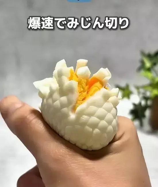 水切りネットでゆで卵が…　見事な活用術に「その手があったか」