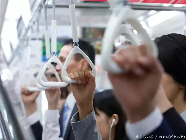 出勤しただけでも手は汚れる！　電車に乗った後の手を調べてみると…？