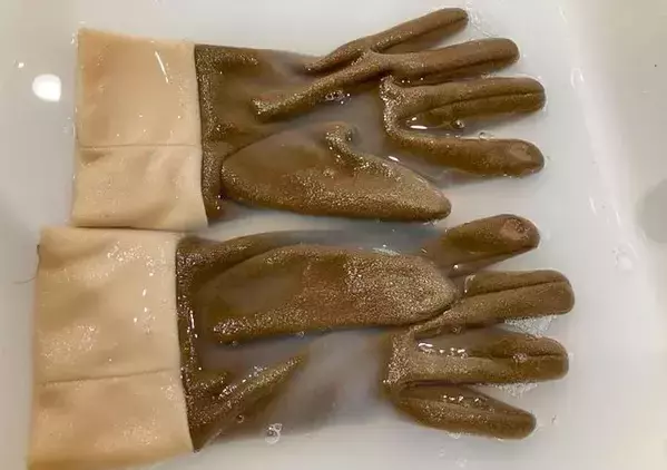 帽子・手袋・スヌード…　冬小物を洗ってみたら驚きの結果に！【洗濯のプロ監修】