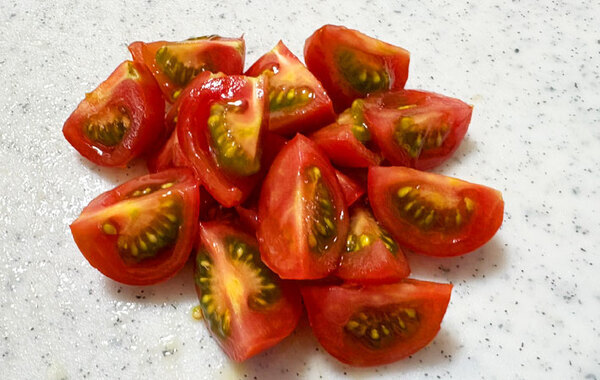 アボカドがあったらこれ作って！　10分でできる絶品ソースに「食べる手が止まらない」