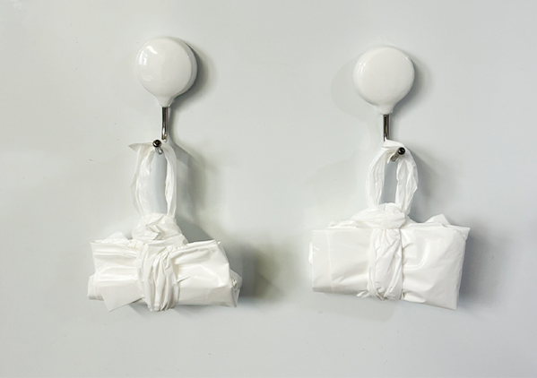 「三角折りや四角折りもいいけれど…」　かわいく収納できる袋のたたみ方に「これから流行りそう」