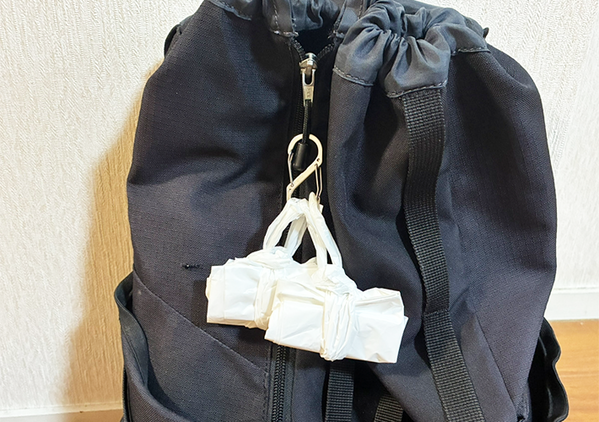 「三角折りや四角折りもいいけれど…」　かわいく収納できる袋のたたみ方に「これから流行りそう」