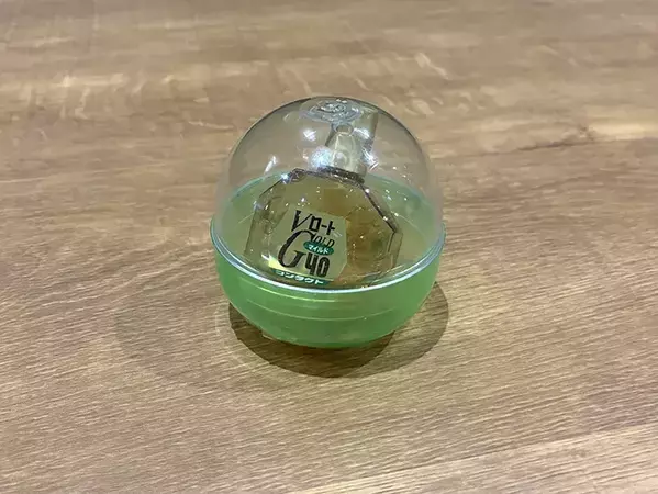 カプセルトイ容器の意外な活用方法　ズボラ会社員の毎日が便利になった、3つの収納テク