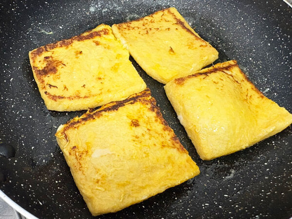 食パンの代わりに使ったのは？　意外すぎるフレンチトーストのレシピに「絶妙なあまじょっぱさ！」