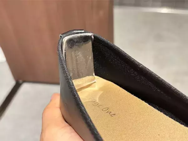 ダイソー耐震マットが至れり尽くせり　「常備したい」「まとめて買う」