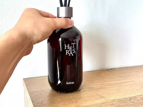 ダイソー耐震マットが至れり尽くせり　「常備したい」「まとめて買う」