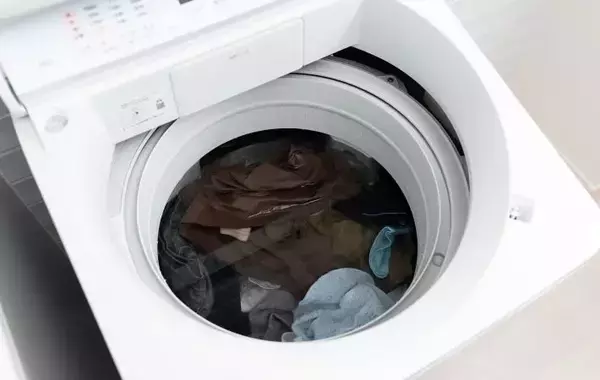 すすぎは「1回」と「2回」どっちが正解？　洗濯研究家の答えに「そうだったのか」