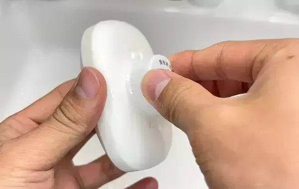 ペットボトルのキャップはこう使う！　捨てる前の使い道に「ぬめりにくい！」