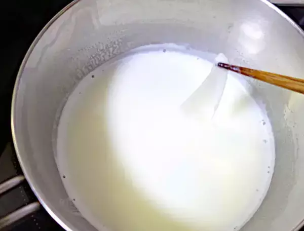 「ライスペーパー」を4等分して…　作ったひんやりスイーツに家族「おいしい！」