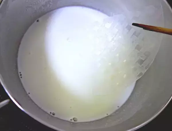 「ライスペーパー」を4等分して…　作ったひんやりスイーツに家族「おいしい！」