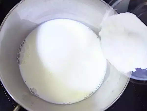 「ライスペーパー」を4等分して…　作ったひんやりスイーツに家族「おいしい！」