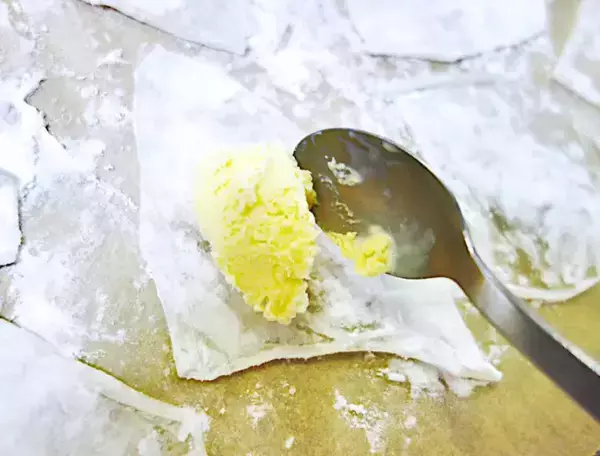 「ライスペーパー」を4等分して…　作ったひんやりスイーツに家族「おいしい！」