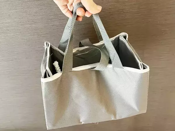 ダイソーの『箱』になるアイロンマットが便利！　100均アイテムに「買ってよかった」