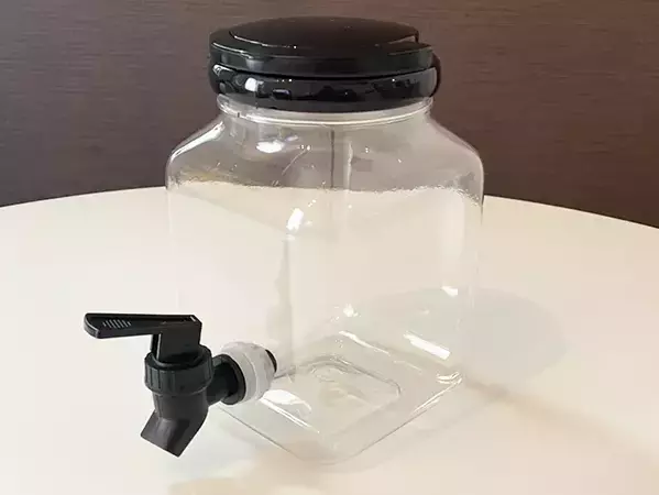 110円のウォータージャグが防災で活躍！　使わない時は中に？【防災ボトル】