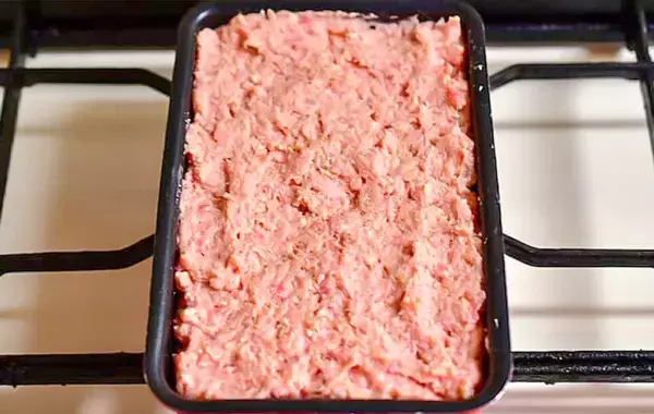 豆腐とひき肉を混ぜて…　玉子焼き器で作る「管理栄養士の簡単おかず」【節約レシピ】