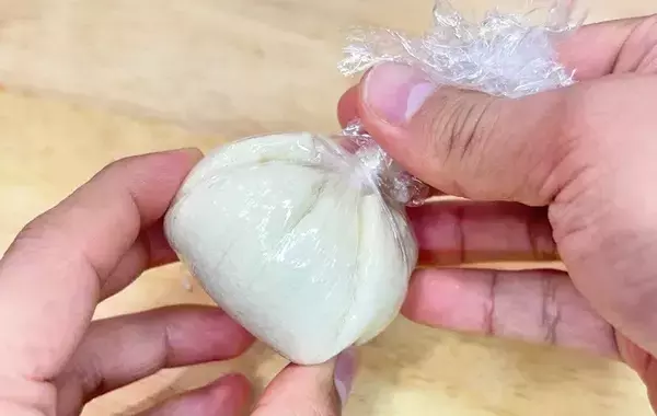 コンビニいらず…！　食パンとこしあんの組み合わせに「本物みたいな味！」「もちっとした弾力」