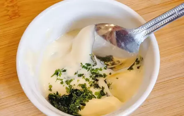 マヨネーズ、そのまま使ってる？　意外な組み合わせに「クセになりそう」【3選】