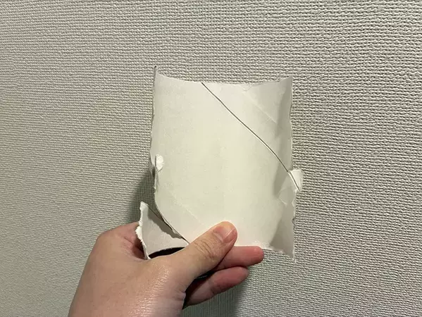 トイレットペーパーの芯、捨てないで！　部屋に閉じ込められても『5秒』で脱出できる活用方法【災害対策】