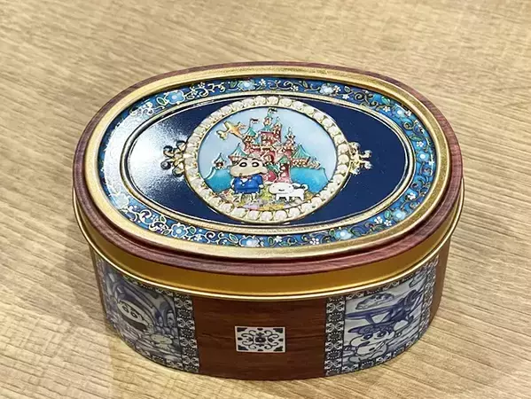 100均のメラミンスポンジとお菓子缶で？　10分でできるDIYに「いっぱい作りたくなる」