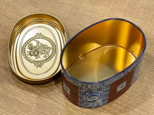 100均のメラミンスポンジとお菓子缶で？　10分でできるDIYに「いっぱい作りたくなる」