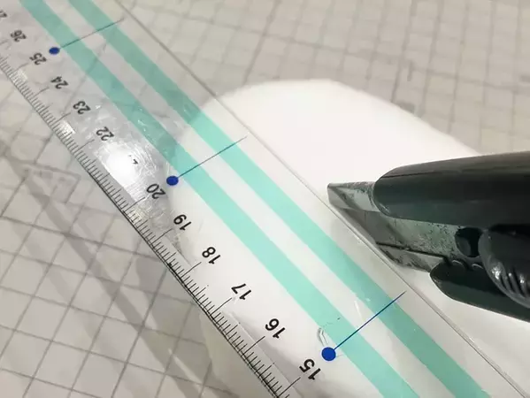 100均のメラミンスポンジとお菓子缶で？　10分でできるDIYに「いっぱい作りたくなる」