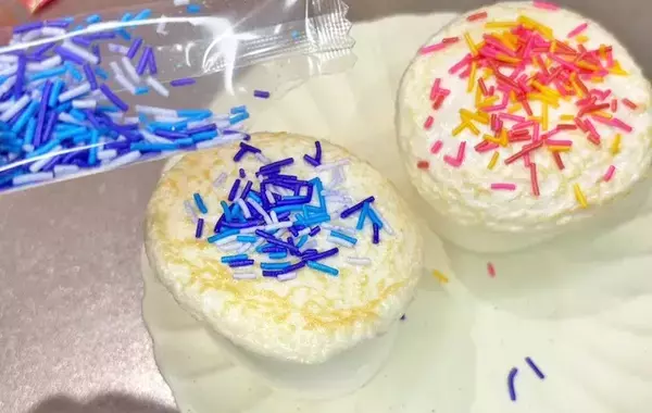 マシュマロをフライパンに押しつけて…　できた簡単おやつに「いつもと違う！」「子供が喜びそう」