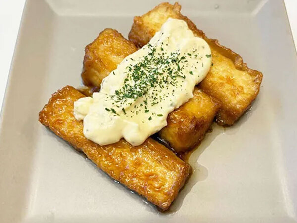 【夫が絶賛】チキン南蛮なのに鶏肉はゼロ！　厚揚げで作る節約おかずに夫が「ボリューム満点」「食べ応えある」