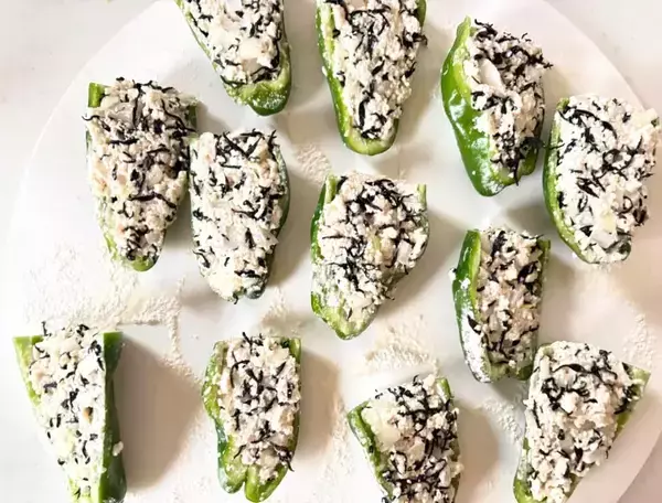 ピーマンと豆腐をフライパンで…　できた簡単おかずに「無言でパクパク」「夫が絶賛」